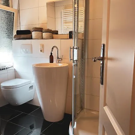 Bed & Breakfast Ring Residenz In Direkt Am Nuerburgring *