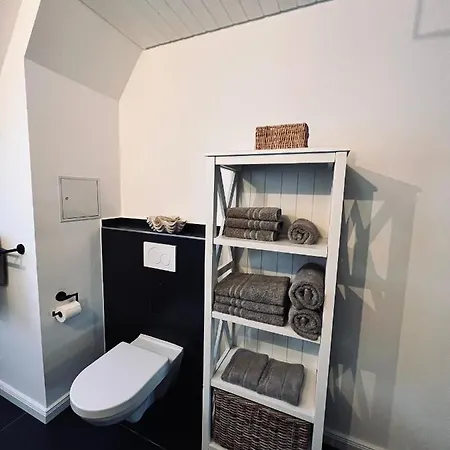 Ring Residenz In Direkt Am Nuerburgring Bed & Breakfast Adenau